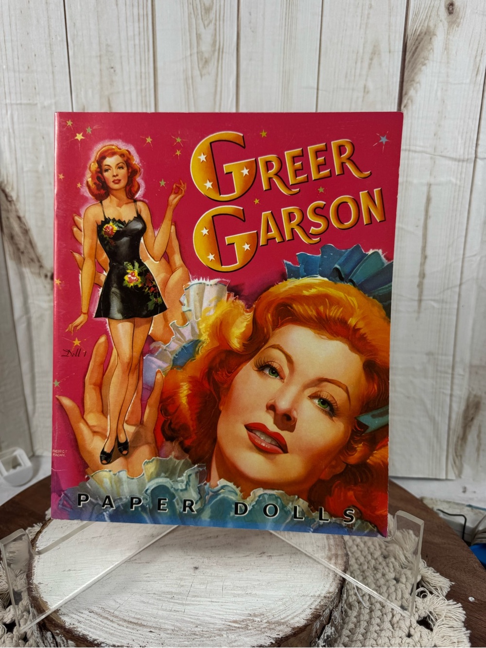 Greer Garson Vintage Paper Dolls - Pink & Multicolor Cover